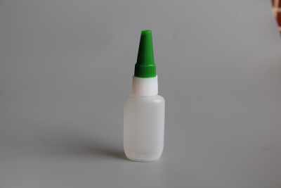 樂泰401膠水瓶軟瓶綠蓋生產(chǎn)廠家 勵(lì)泰