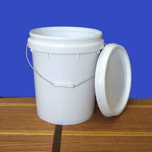 從食品級(jí)新料到加厚設(shè)計(jì) 探尋家用塑料水桶的全方位優(yōu)勢(shì)